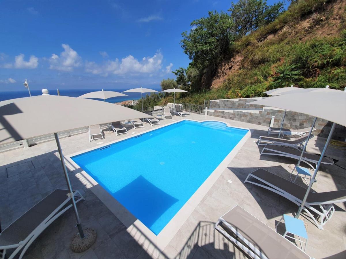 Appartamenti Borgo Panoramico N 9 트로페아 외부 사진